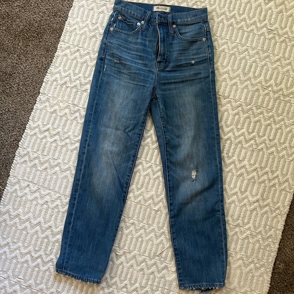 Madewell Classic Straight high waisted jeans! - Picture 5 of 7